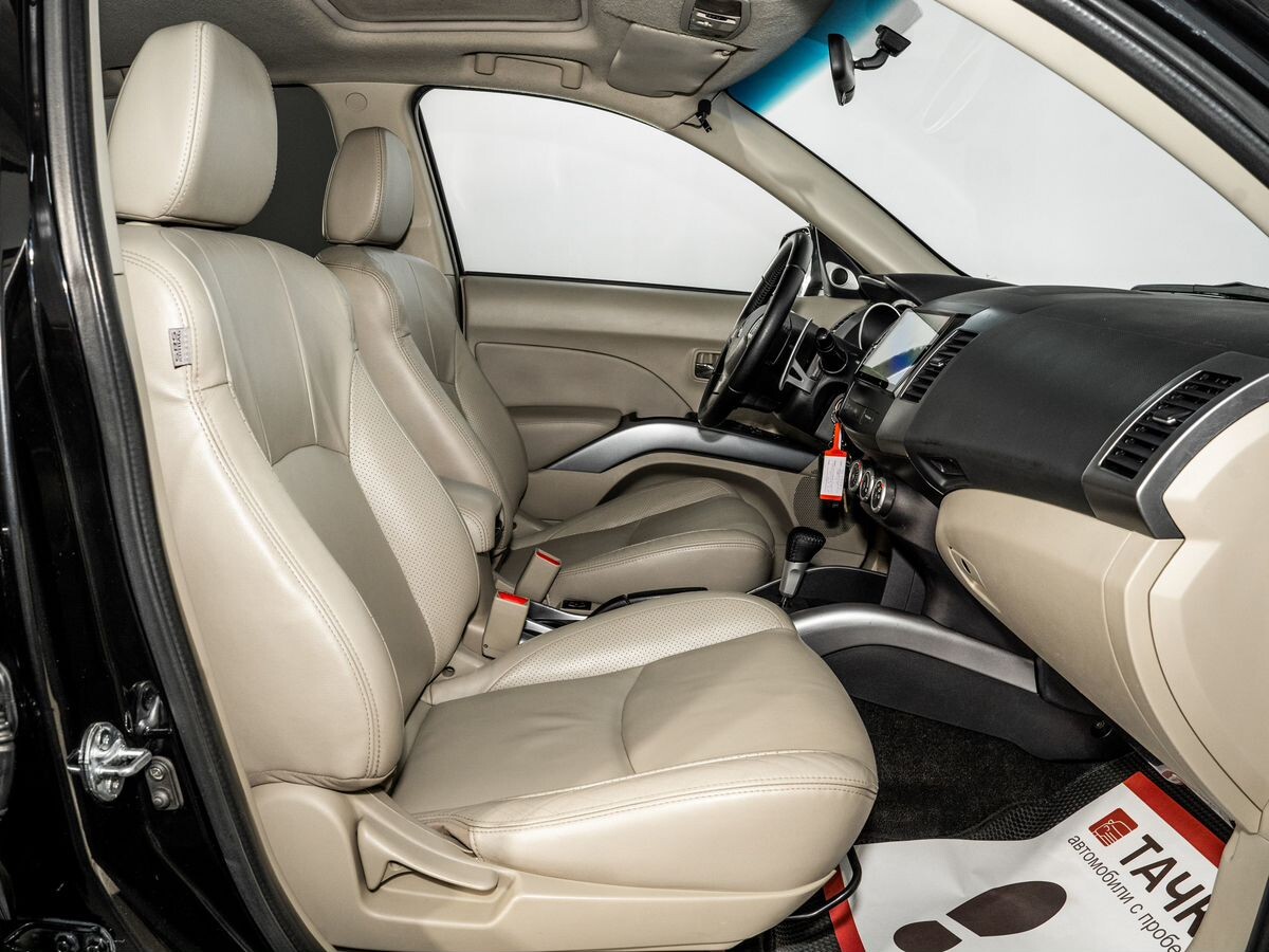 Mitsubishi Outlander 2008 - фото автомобиля