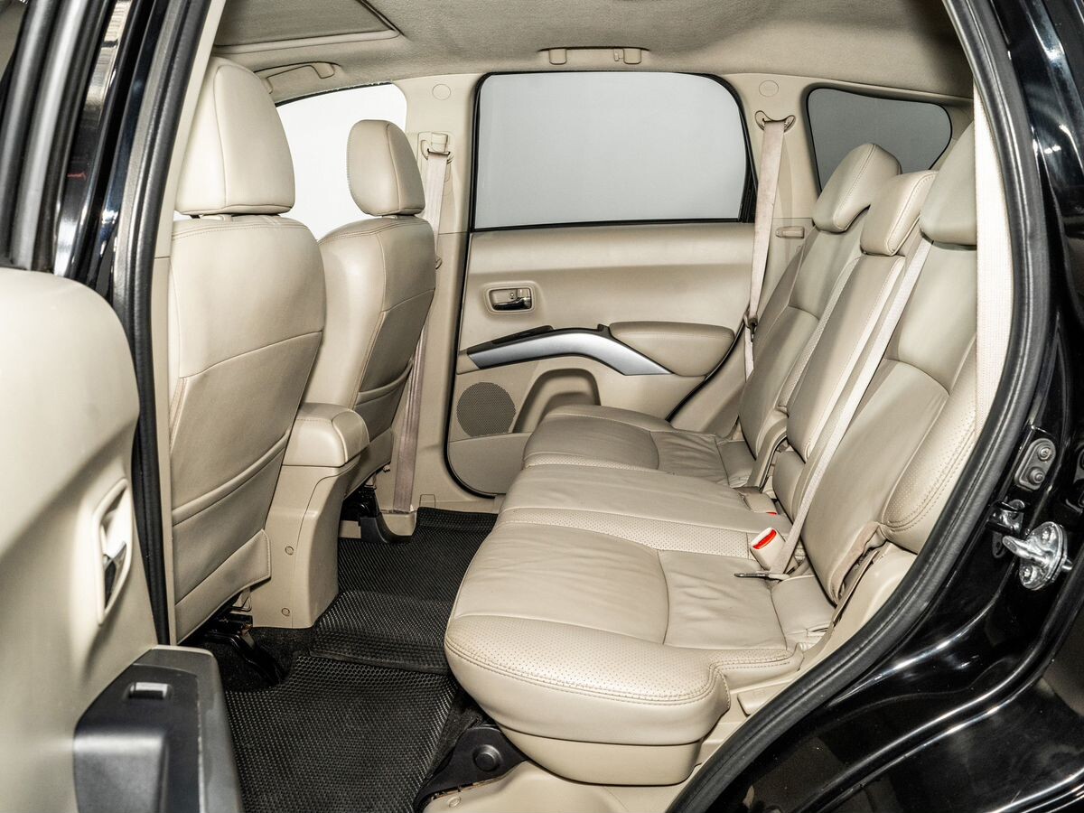 Mitsubishi Outlander 2008 - фото автомобиля