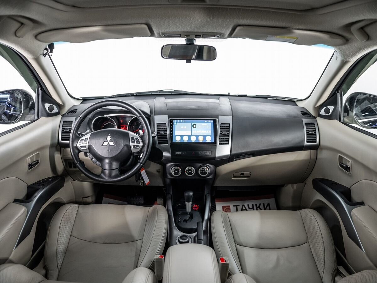 Mitsubishi Outlander 2008 - фото автомобиля