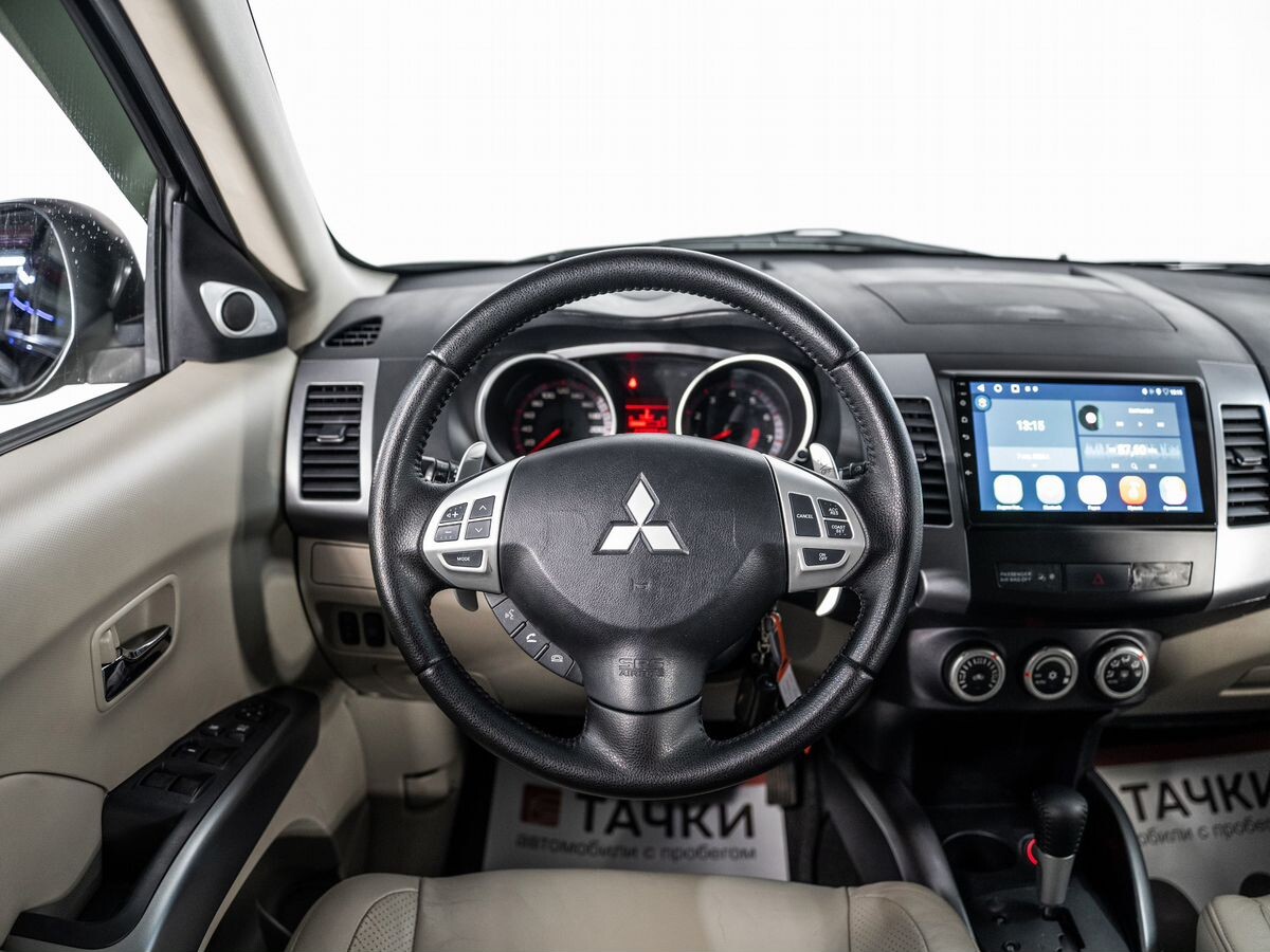 Mitsubishi Outlander 2008 - фото автомобиля