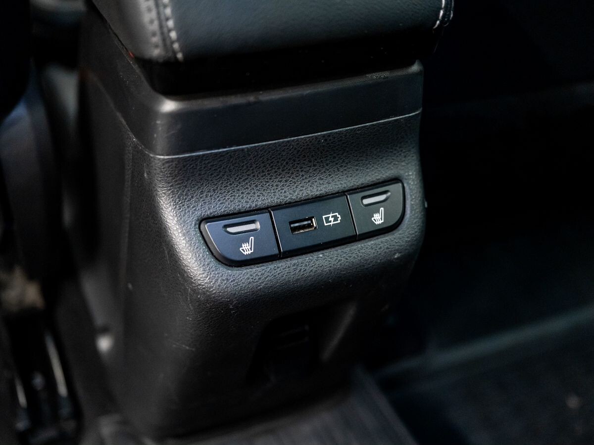 Лада Веста 2018 - фото автомобиля