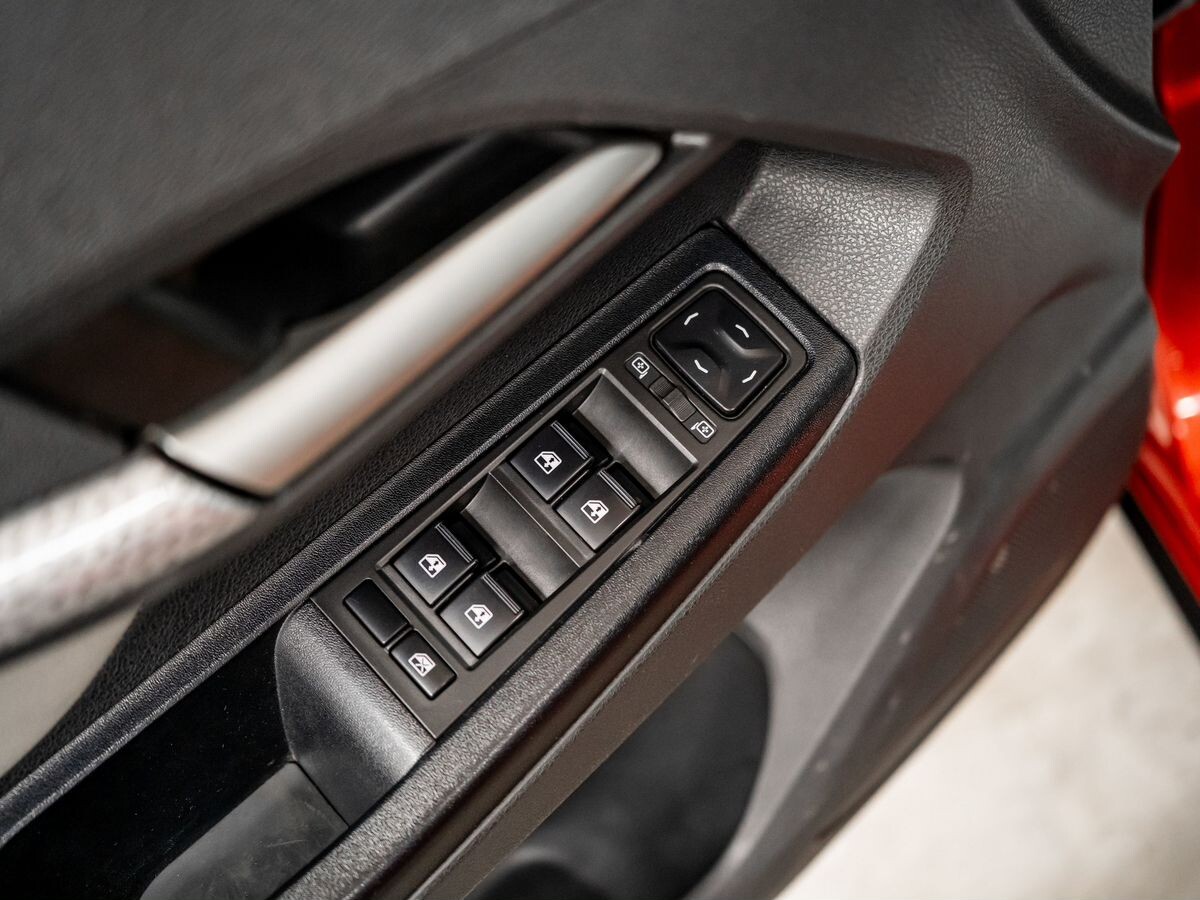 Лада Веста 2018 - фото автомобиля