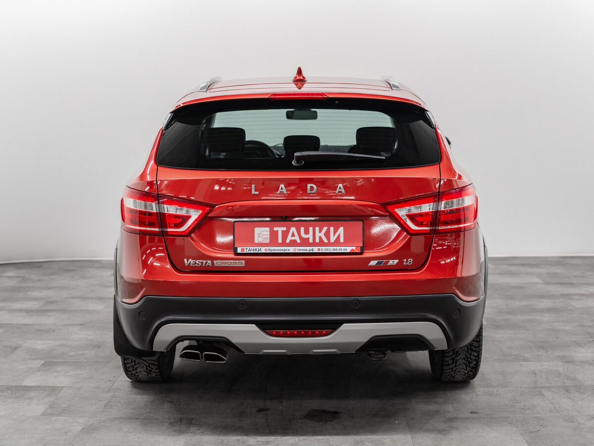 Лада Веста 2018 - фото автомобиля