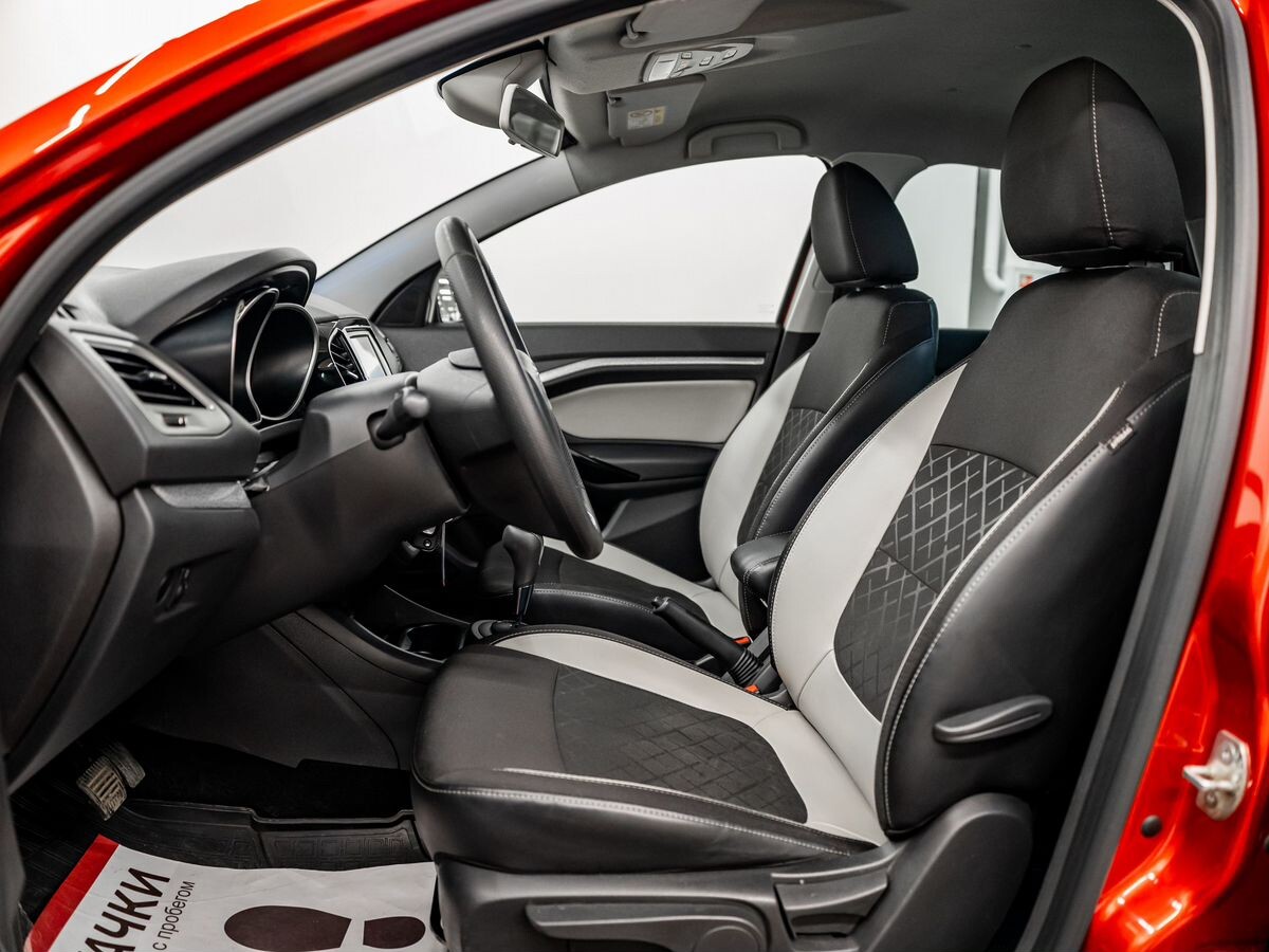 Лада Веста 2018 - фото автомобиля