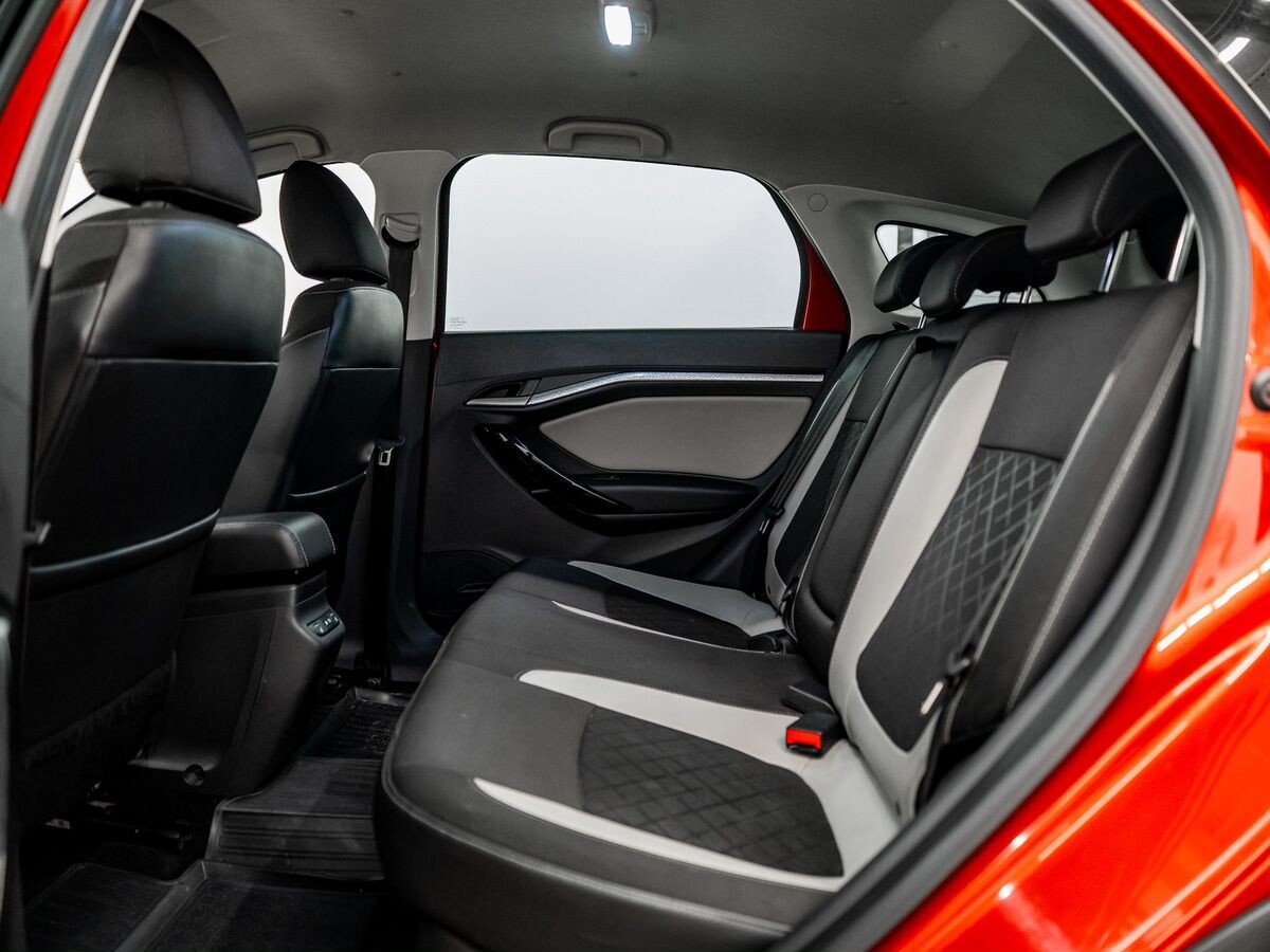 Лада Веста 2018 - фото автомобиля