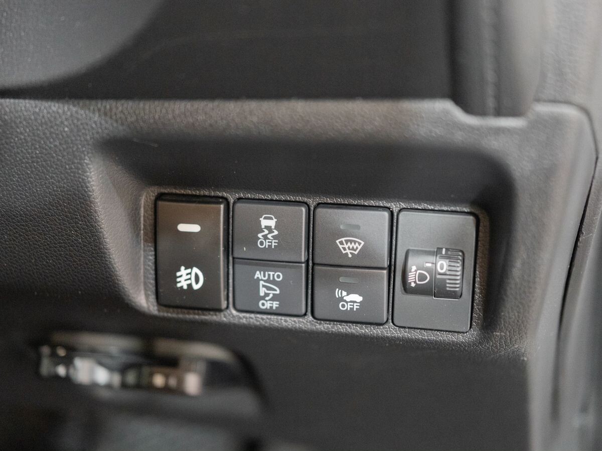 Honda Shuttle 2015 - фото автомобиля