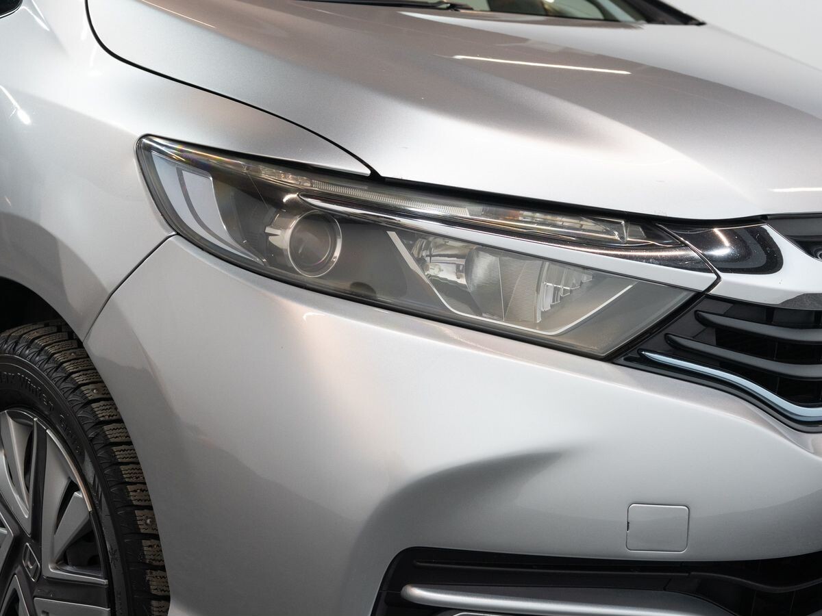 Honda Shuttle 2015 - фото автомобиля