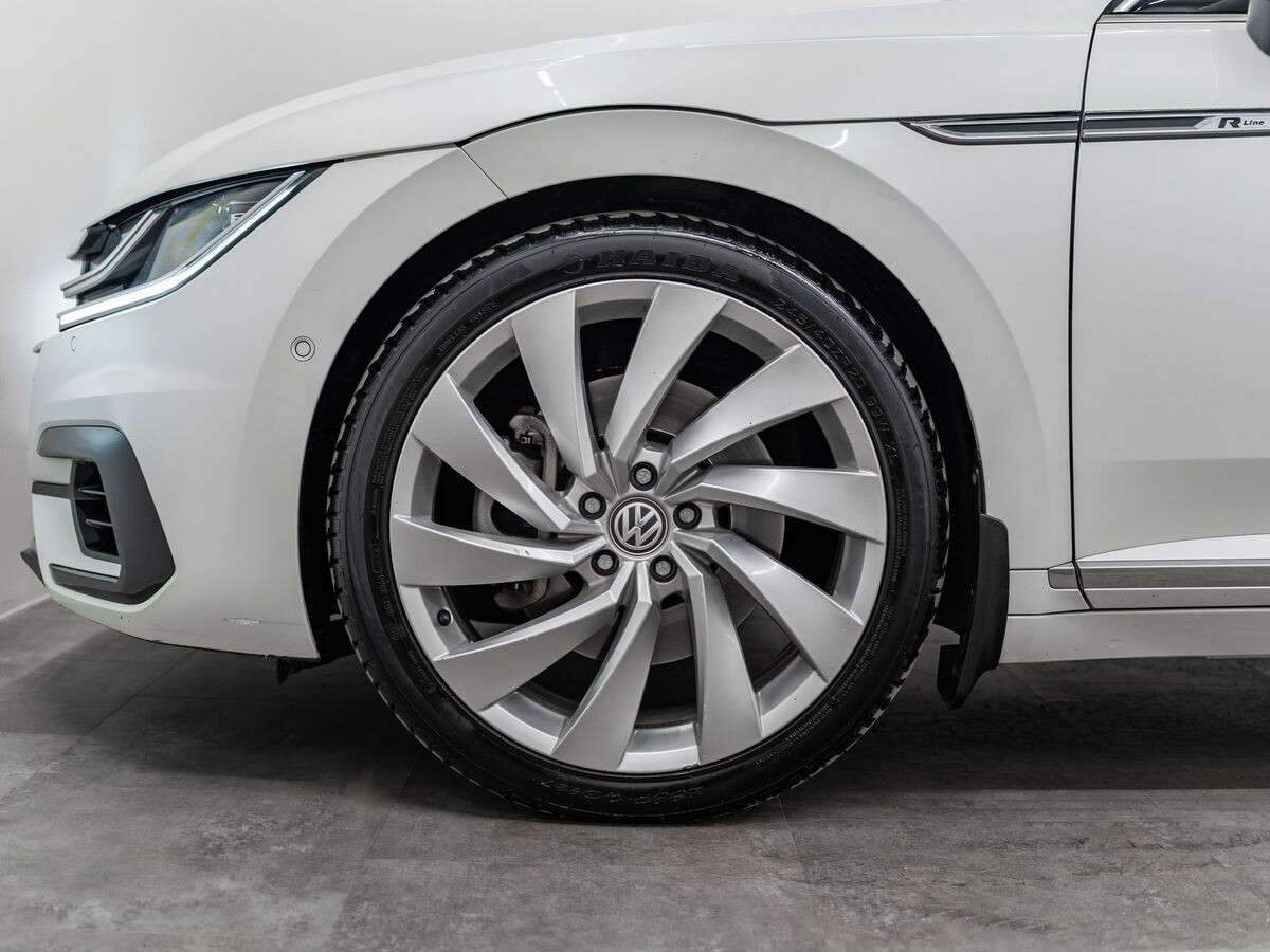 Volkswagen Arteon 2018 - фото автомобиля