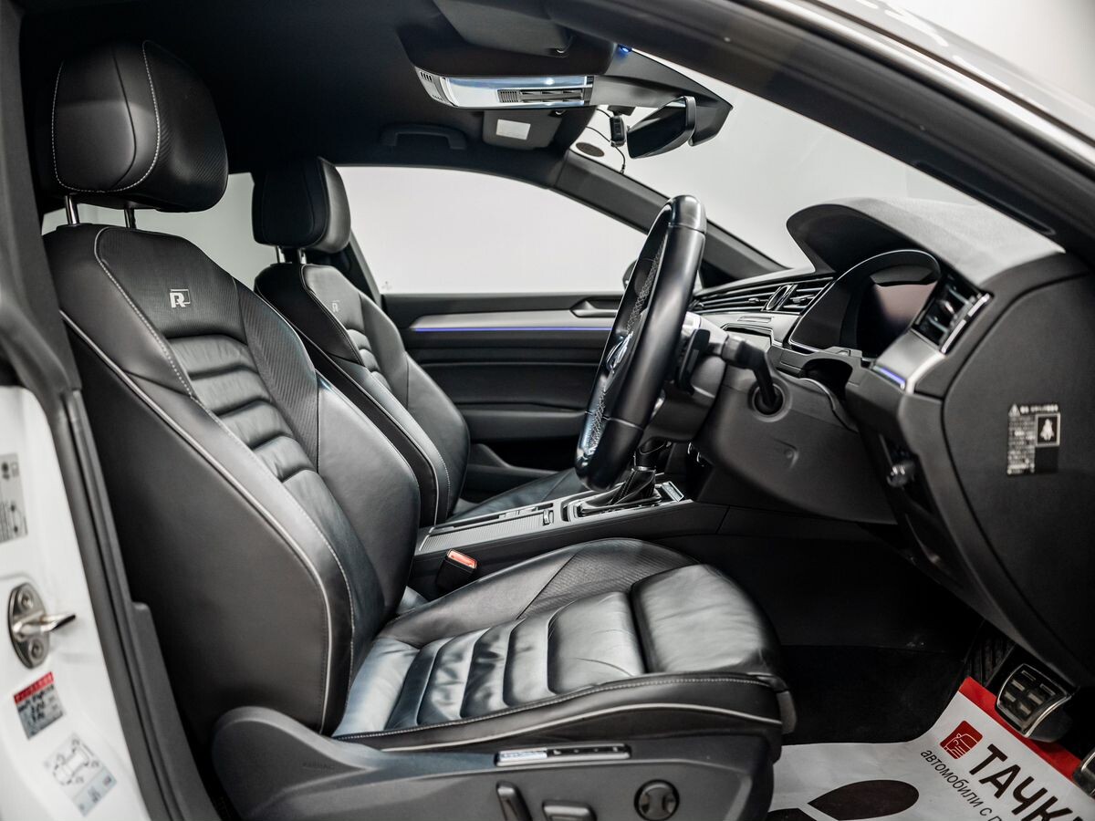 Volkswagen Arteon 2018 - фото автомобиля