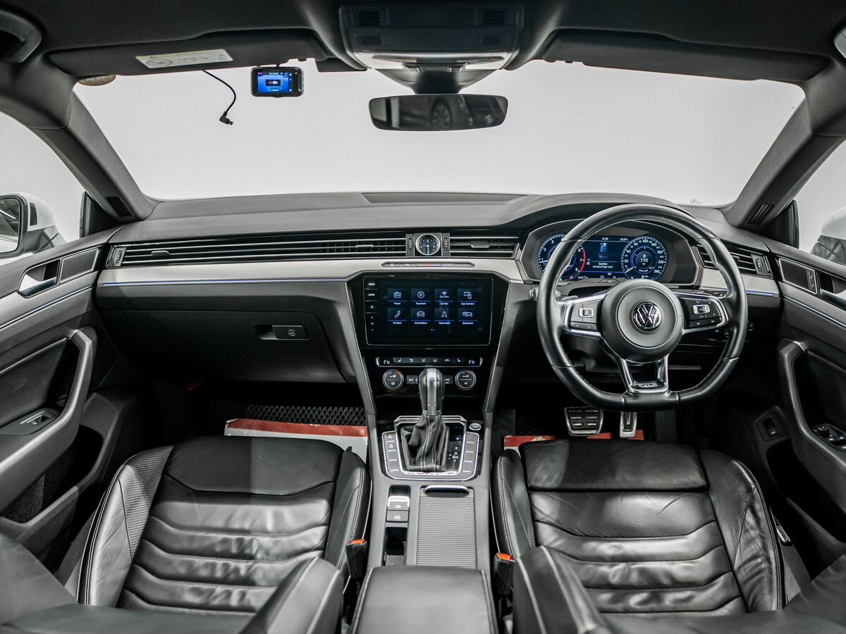 Volkswagen Arteon 2018 - фото автомобиля