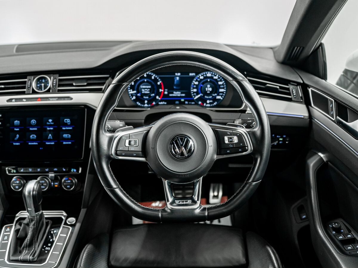 Volkswagen Arteon 2018 - фото автомобиля