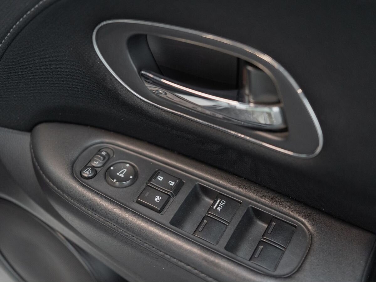 Honda Vezel 2014 - фото автомобиля