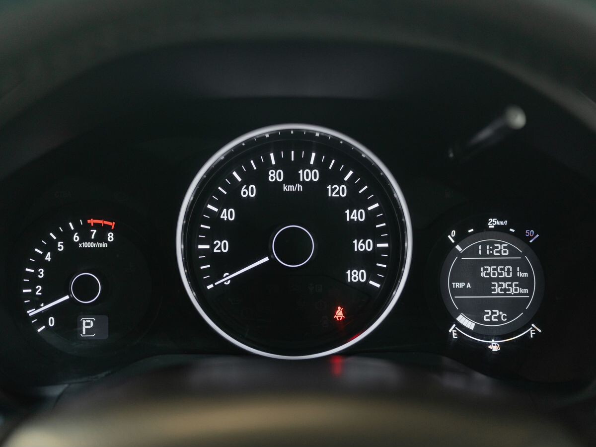 Honda Vezel 2014 - фото автомобиля