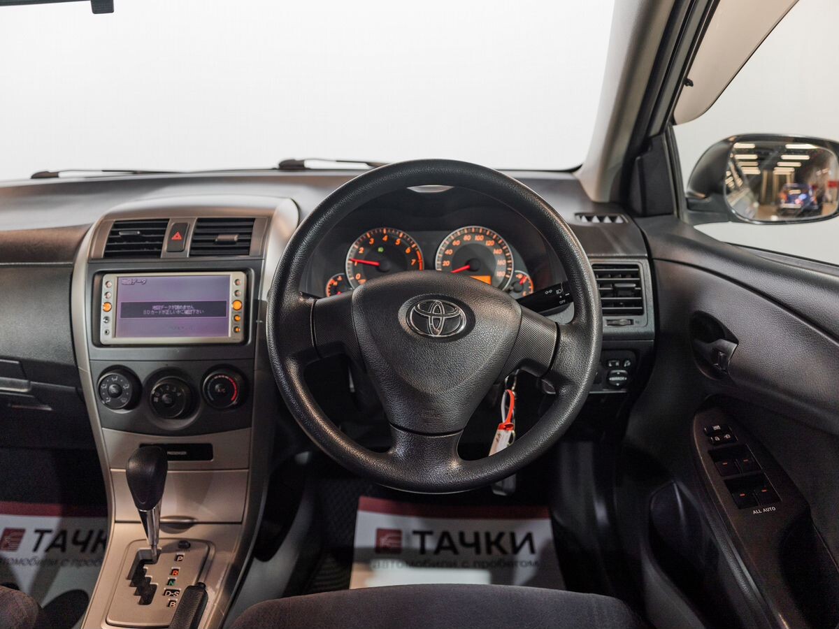 Toyota Corolla Fielder 2012 - фото автомобиля