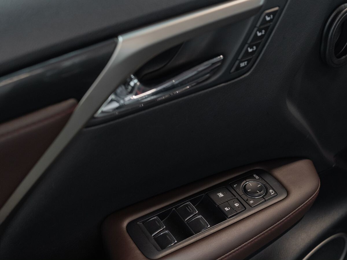 Lexus RX350 2016 - фото автомобиля