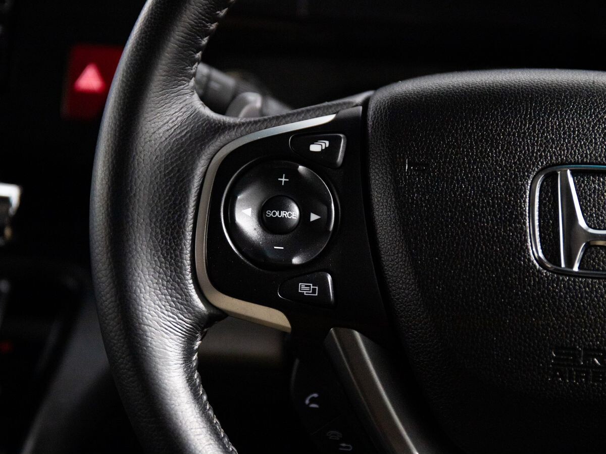 Honda Stepwgn 2020 - фото автомобиля