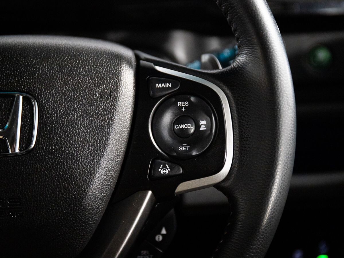 Honda Stepwgn 2020 - фото автомобиля