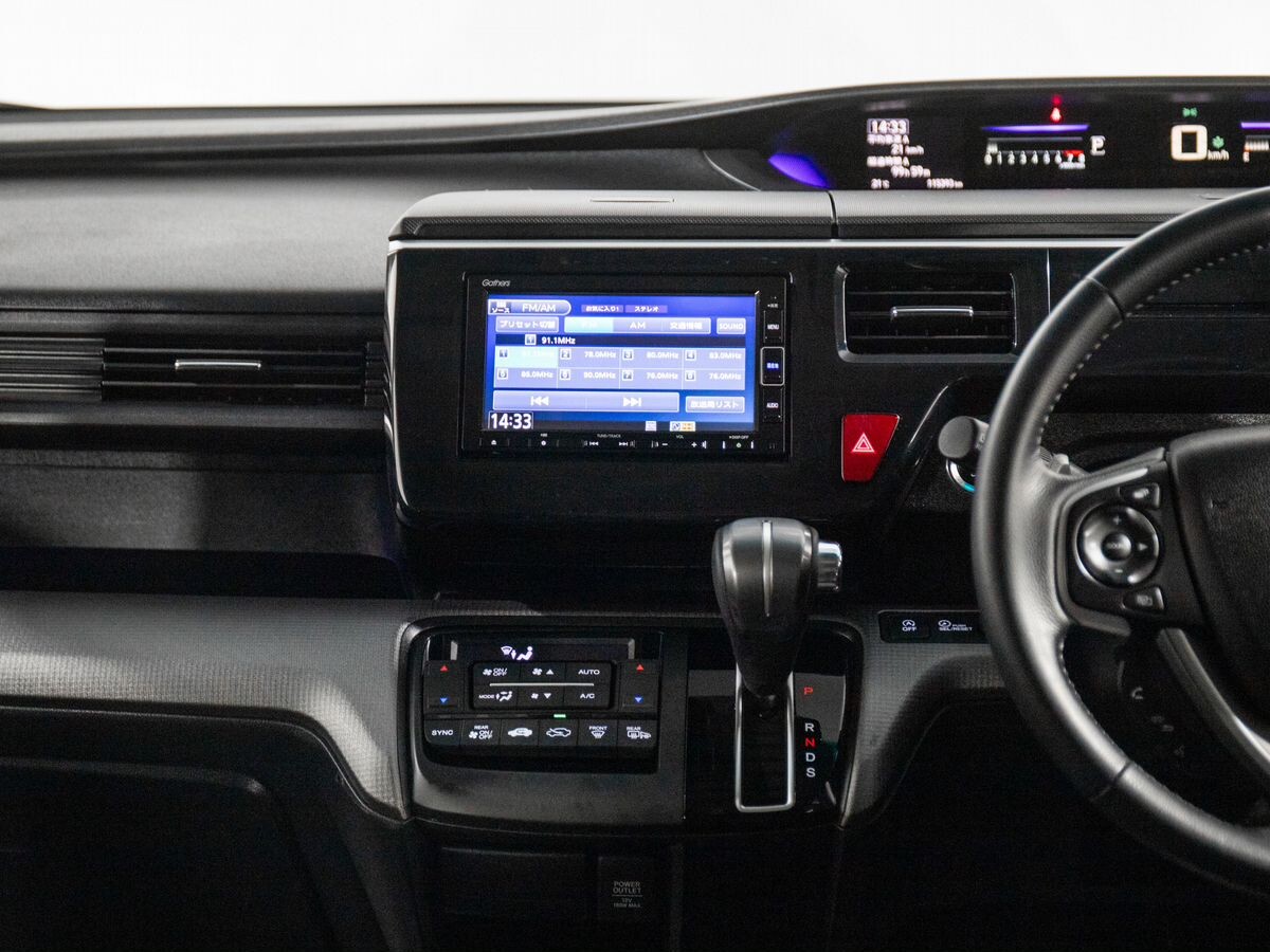 Honda Stepwgn 2020 - фото автомобиля