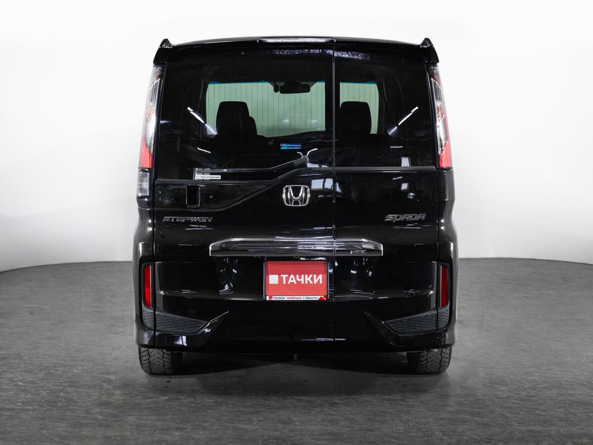 Honda Stepwgn 2020 - фото автомобиля