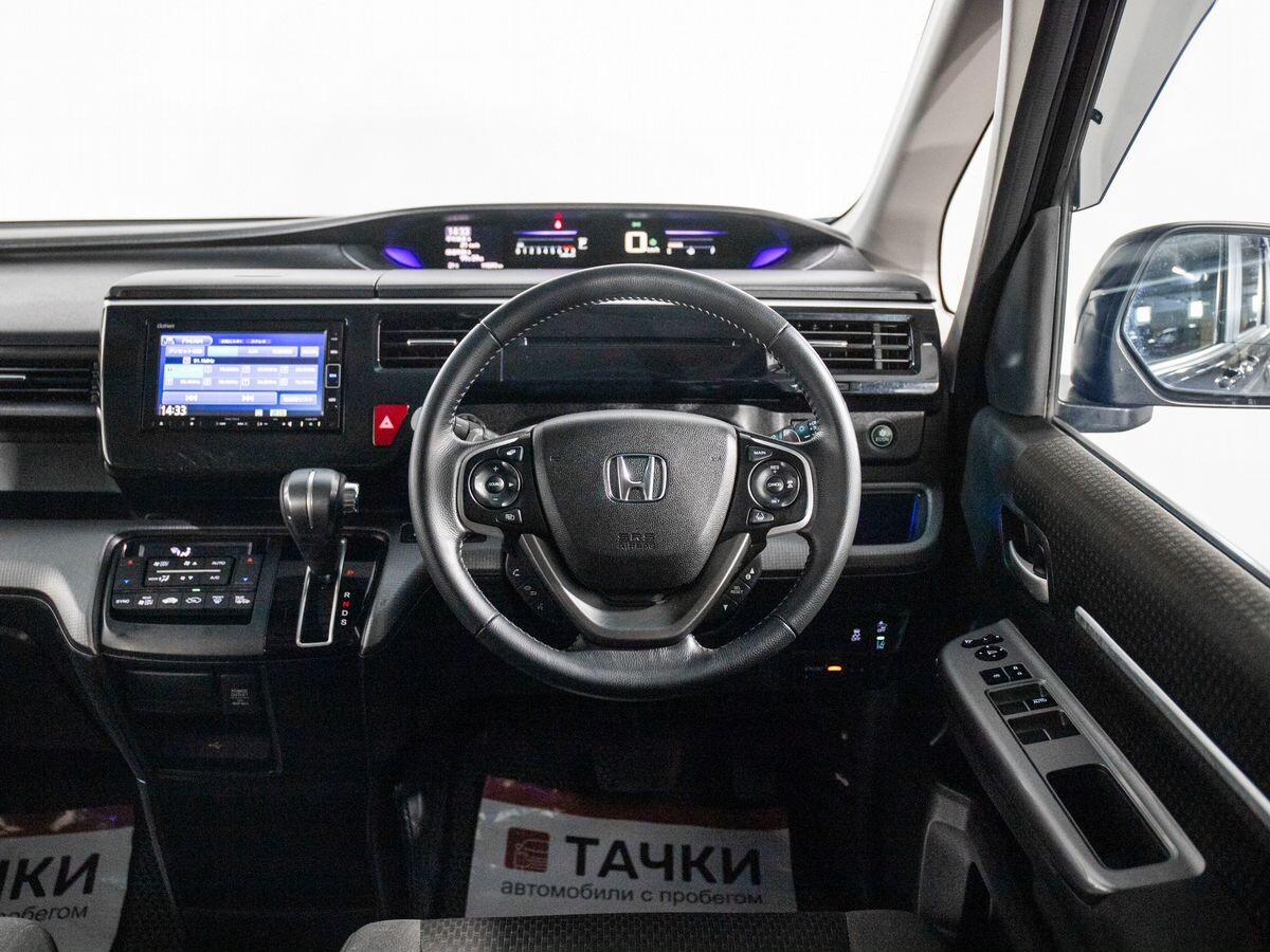 Honda Stepwgn 2020 - фото автомобиля