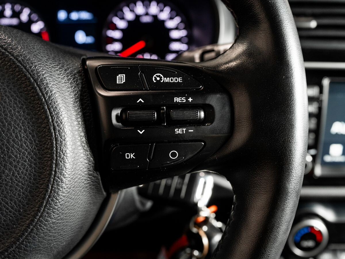 Kia Rio 2020 - фото автомобиля