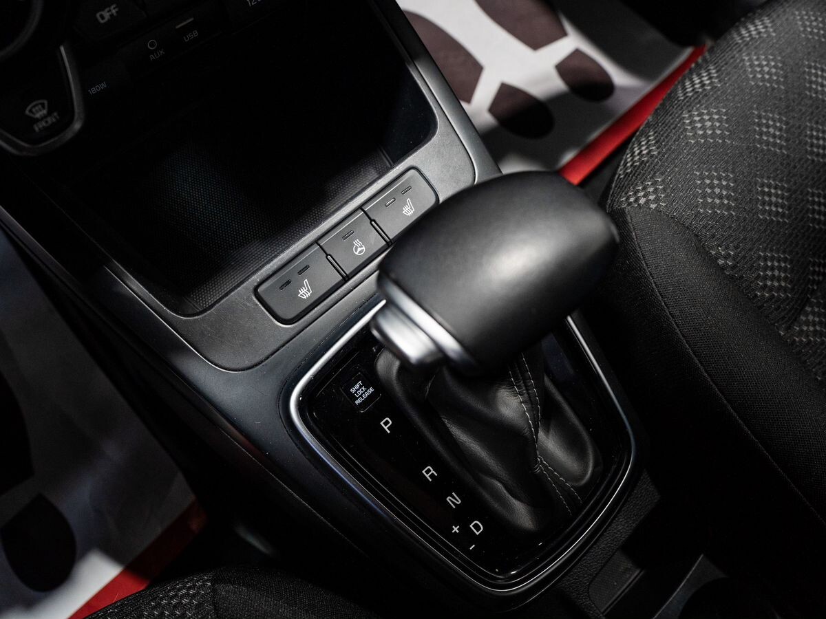 Kia Rio 2020 - фото автомобиля