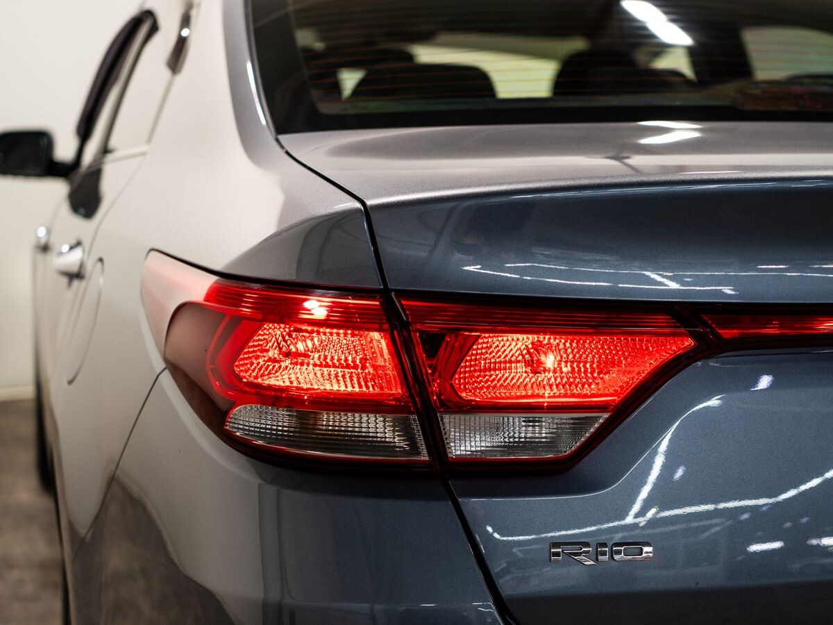 Kia Rio 2020 - фото автомобиля