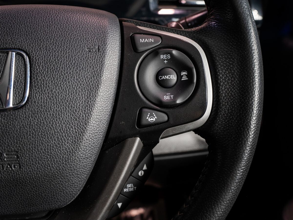 Honda Stepwgn 2018 - фото автомобиля