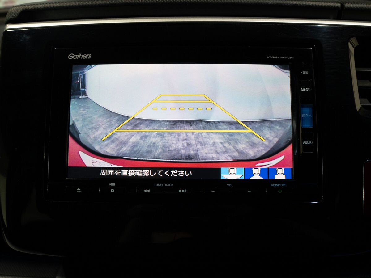 Honda Stepwgn 2018 - фото автомобиля