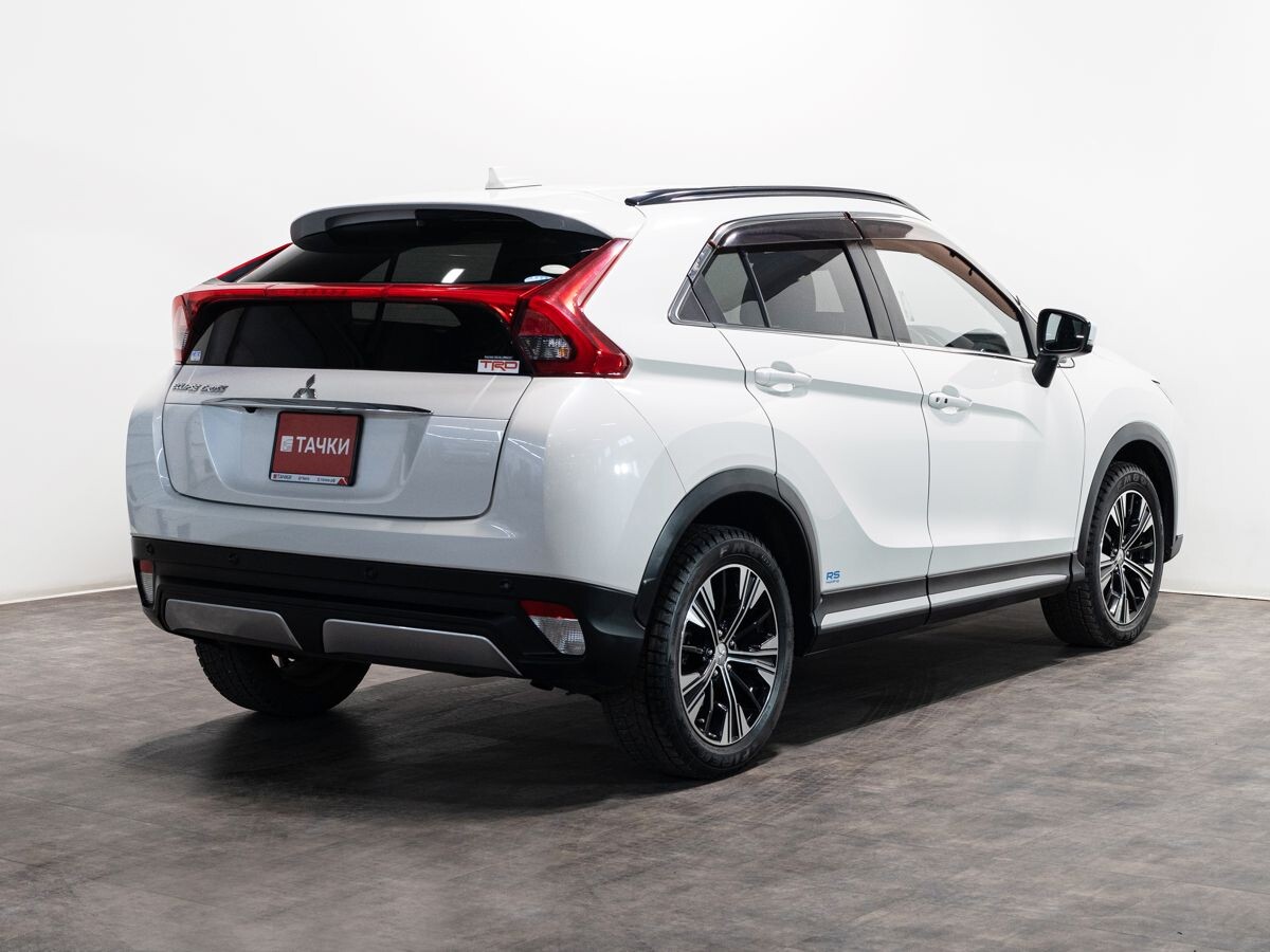 Mitsubishi Eclipse Cross 2018 - фото автомобиля