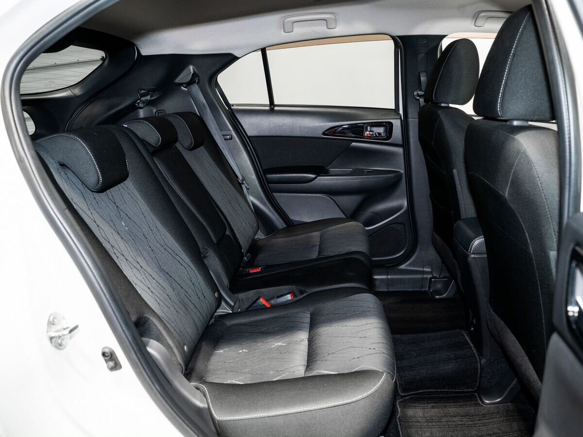 Mitsubishi Eclipse Cross 2018 - фото автомобиля