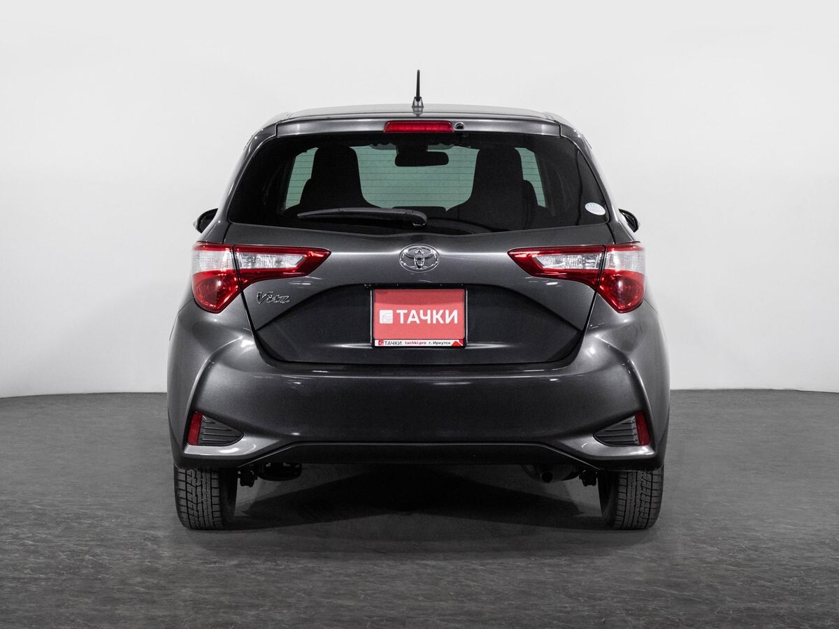 Toyota Vitz 2019 - фото автомобиля