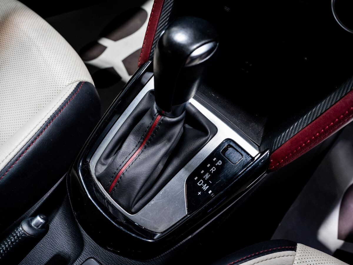 Mazda CX-3 2015 - фото автомобиля