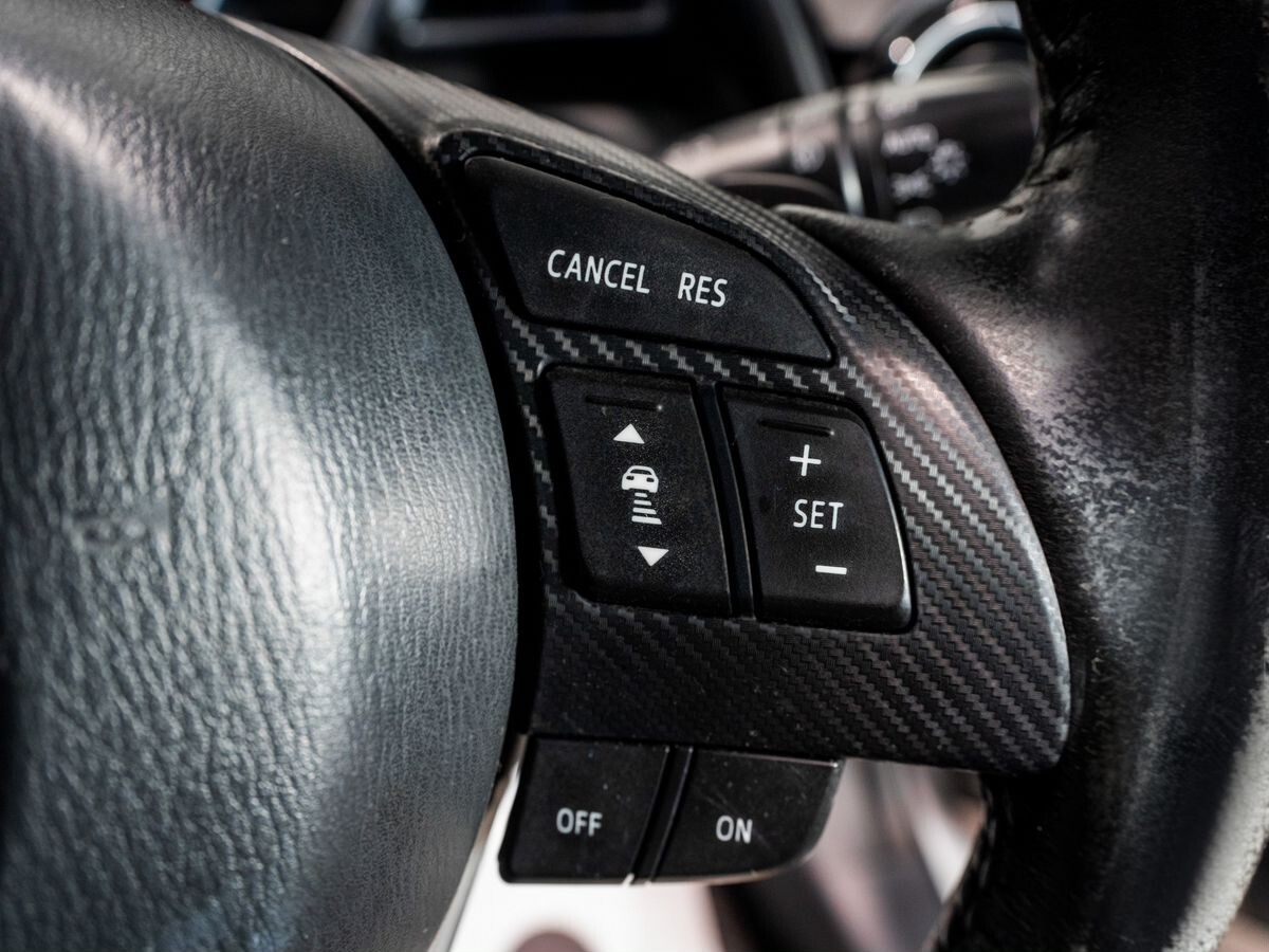 Mazda CX-3 2015 - фото автомобиля