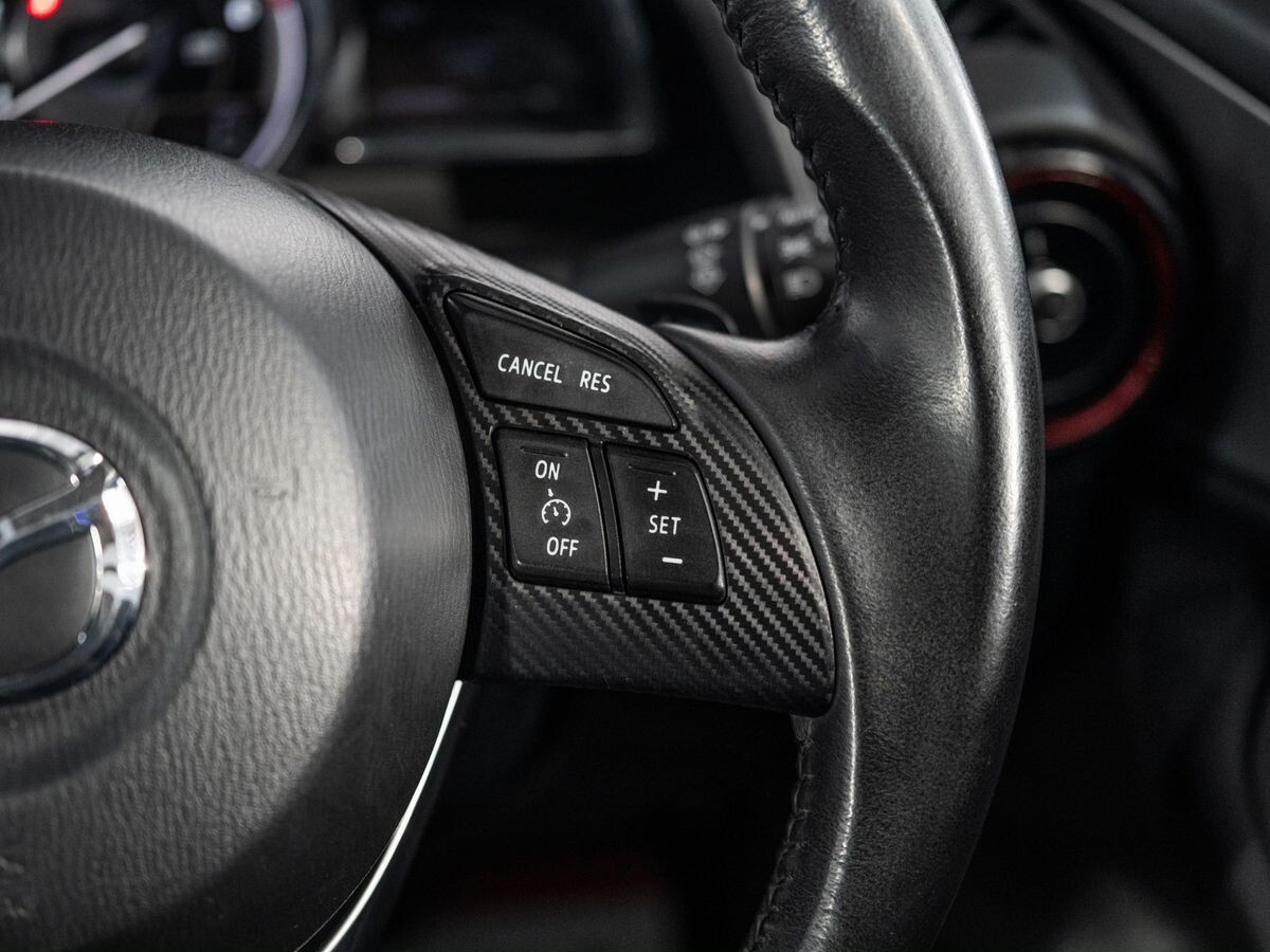 Mazda CX-3 2016 - фото автомобиля