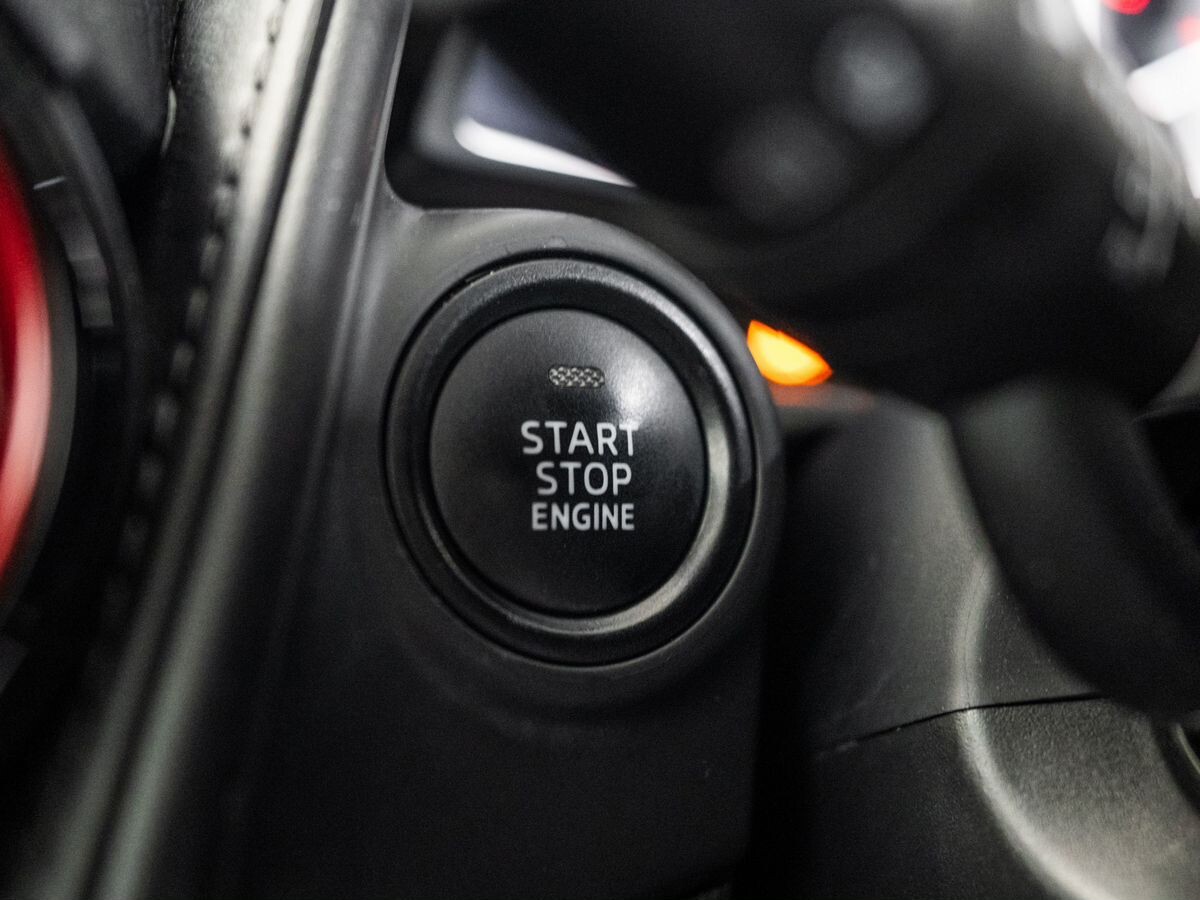 Mazda CX-3 2016 - фото автомобиля