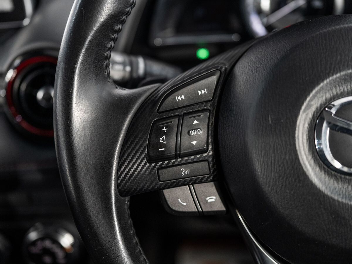 Mazda CX-3 2016 - фото автомобиля
