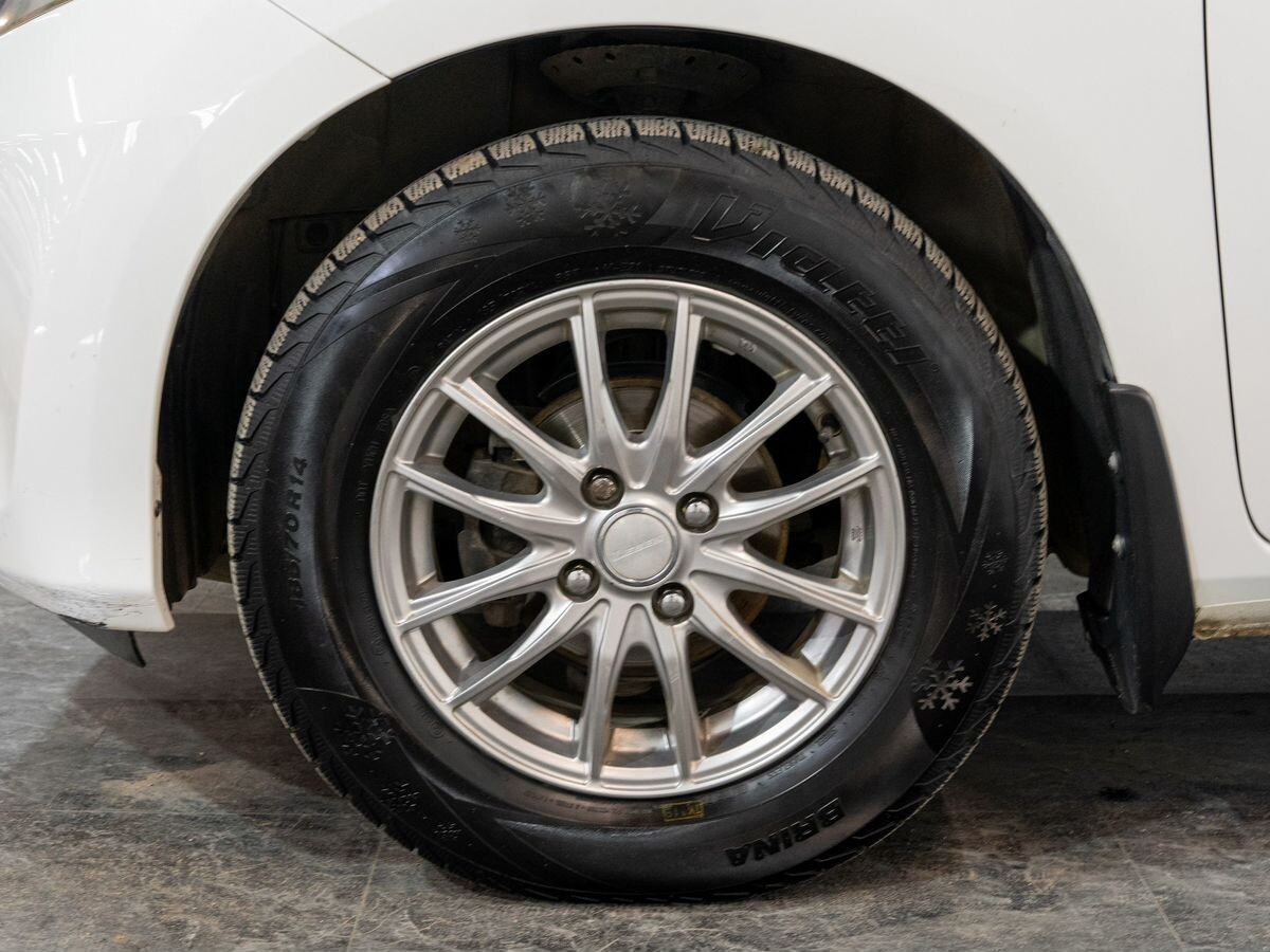 Honda Fit 2012 - фото автомобиля