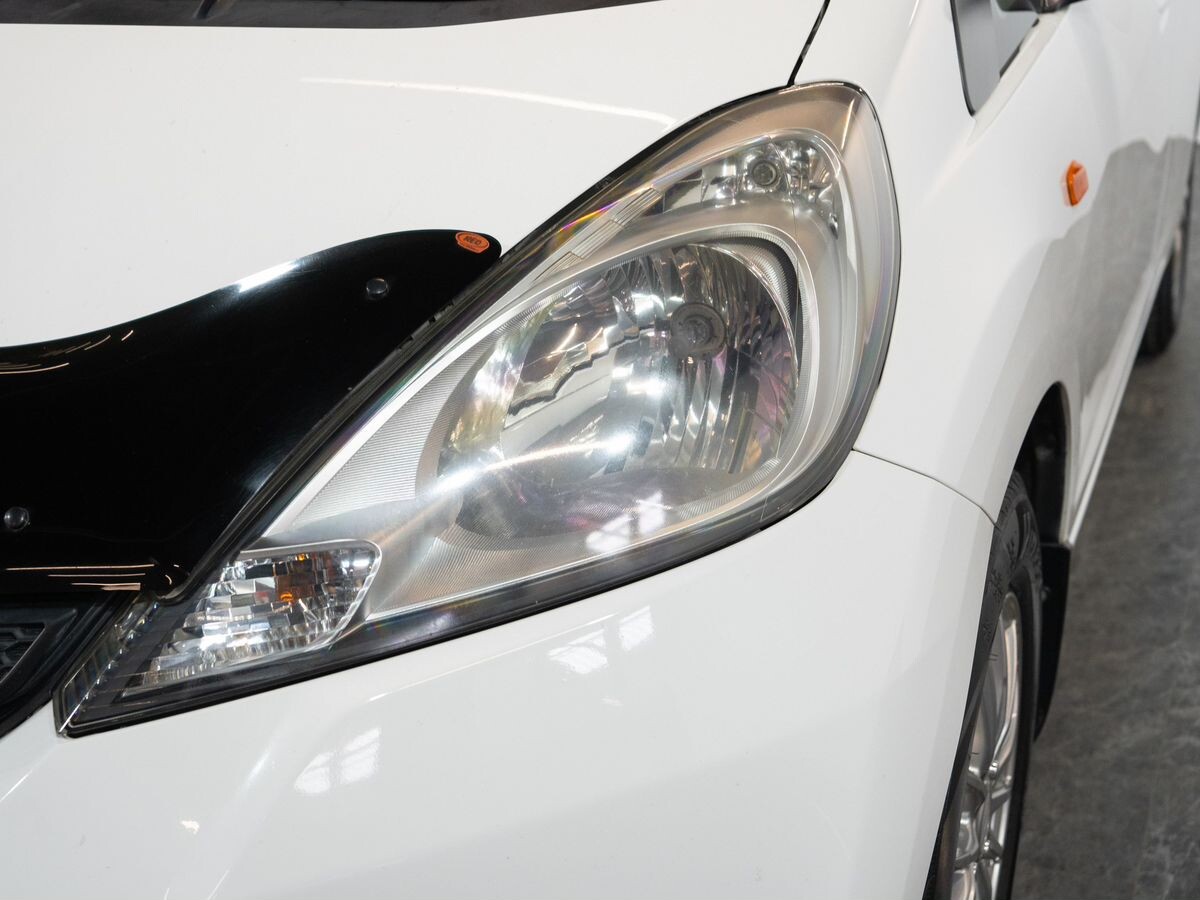 Honda Fit 2012 - фото автомобиля