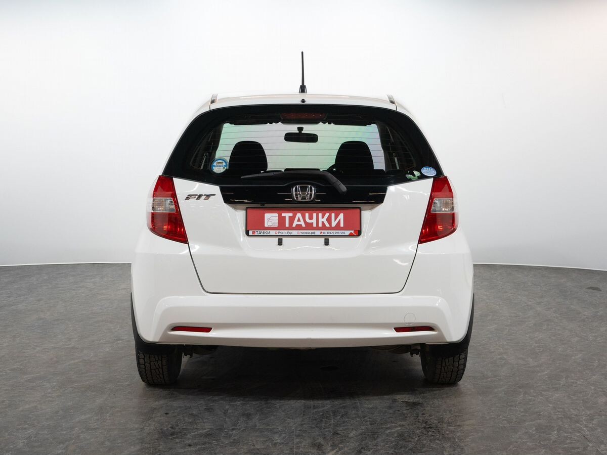 Honda Fit 2012 - фото автомобиля