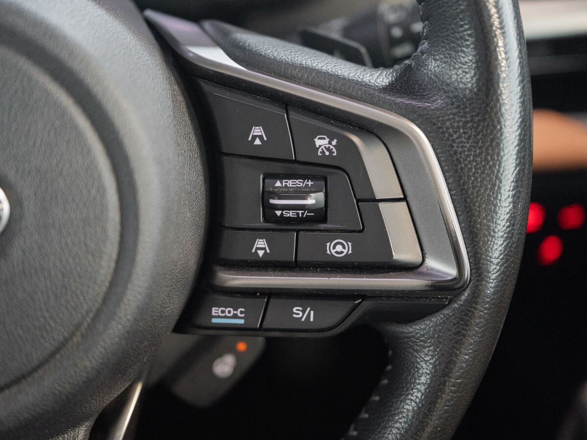 Subaru Forester 2019 - фото автомобиля