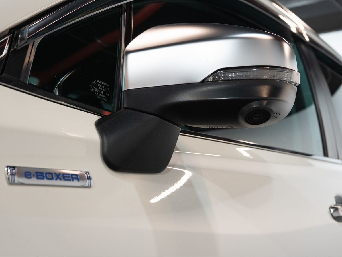 Subaru Forester 2019 - фото автомобиля