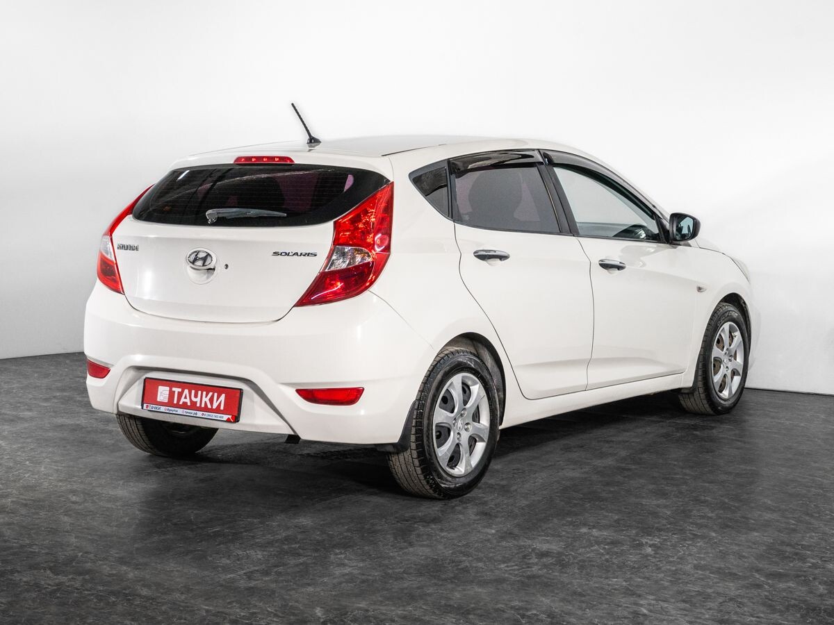 Hyundai Solaris 2012 - фото автомобиля