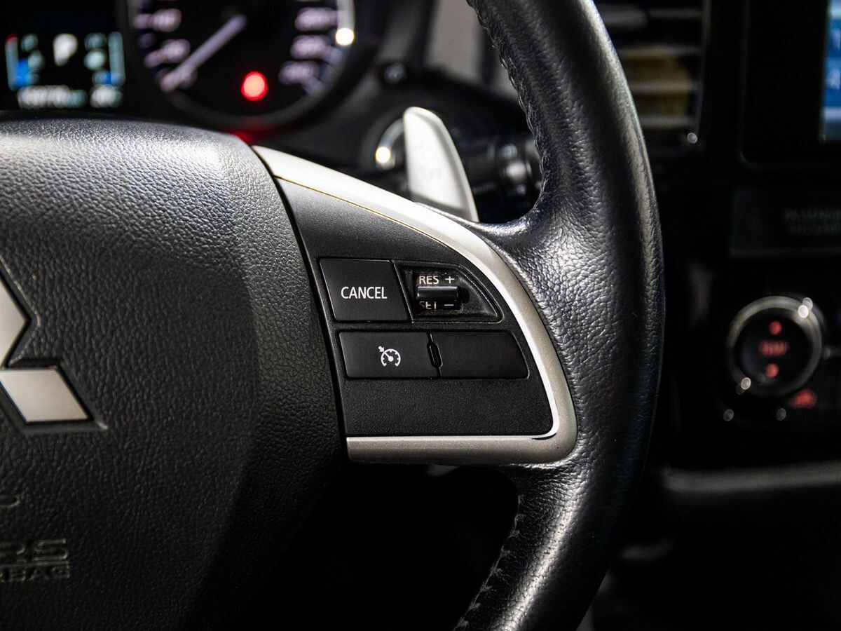 Mitsubishi Outlander 2013 - фото автомобиля