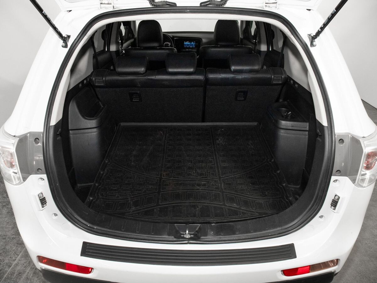 Mitsubishi Outlander 2013 - фото автомобиля