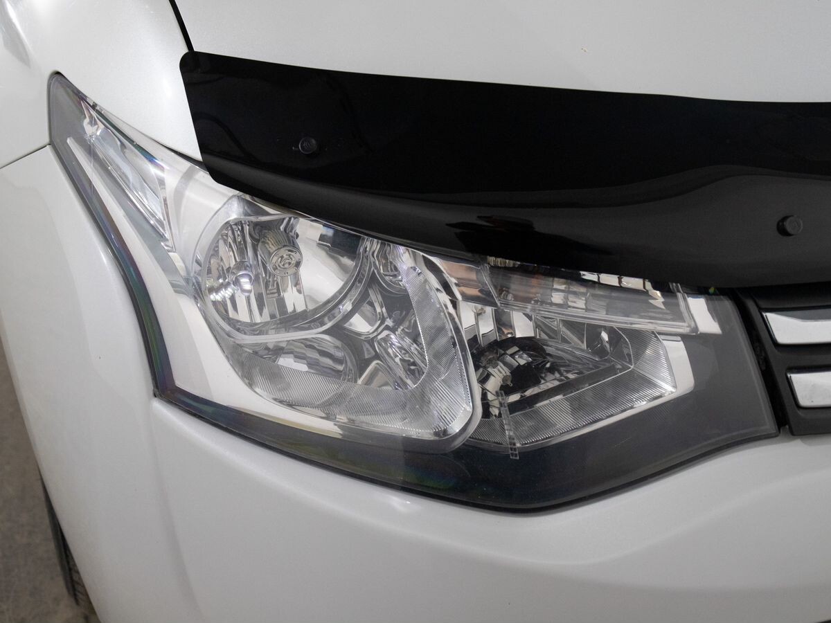 Mitsubishi Outlander 2013 - фото автомобиля