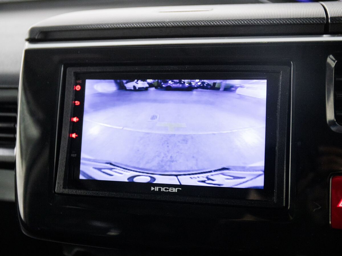 Honda Stepwgn 2016 - фото автомобиля