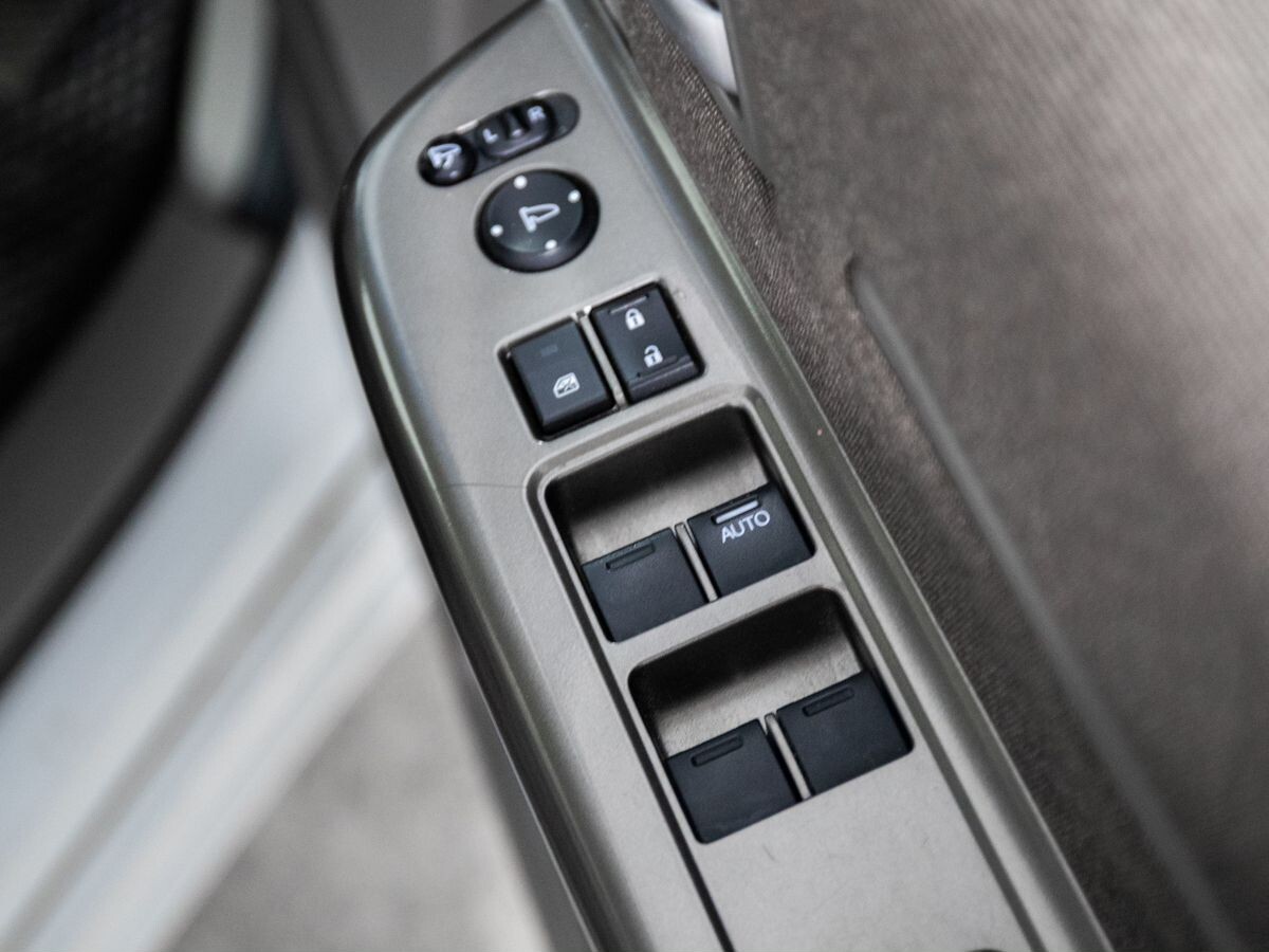 Honda Stepwgn 2016 - фото автомобиля