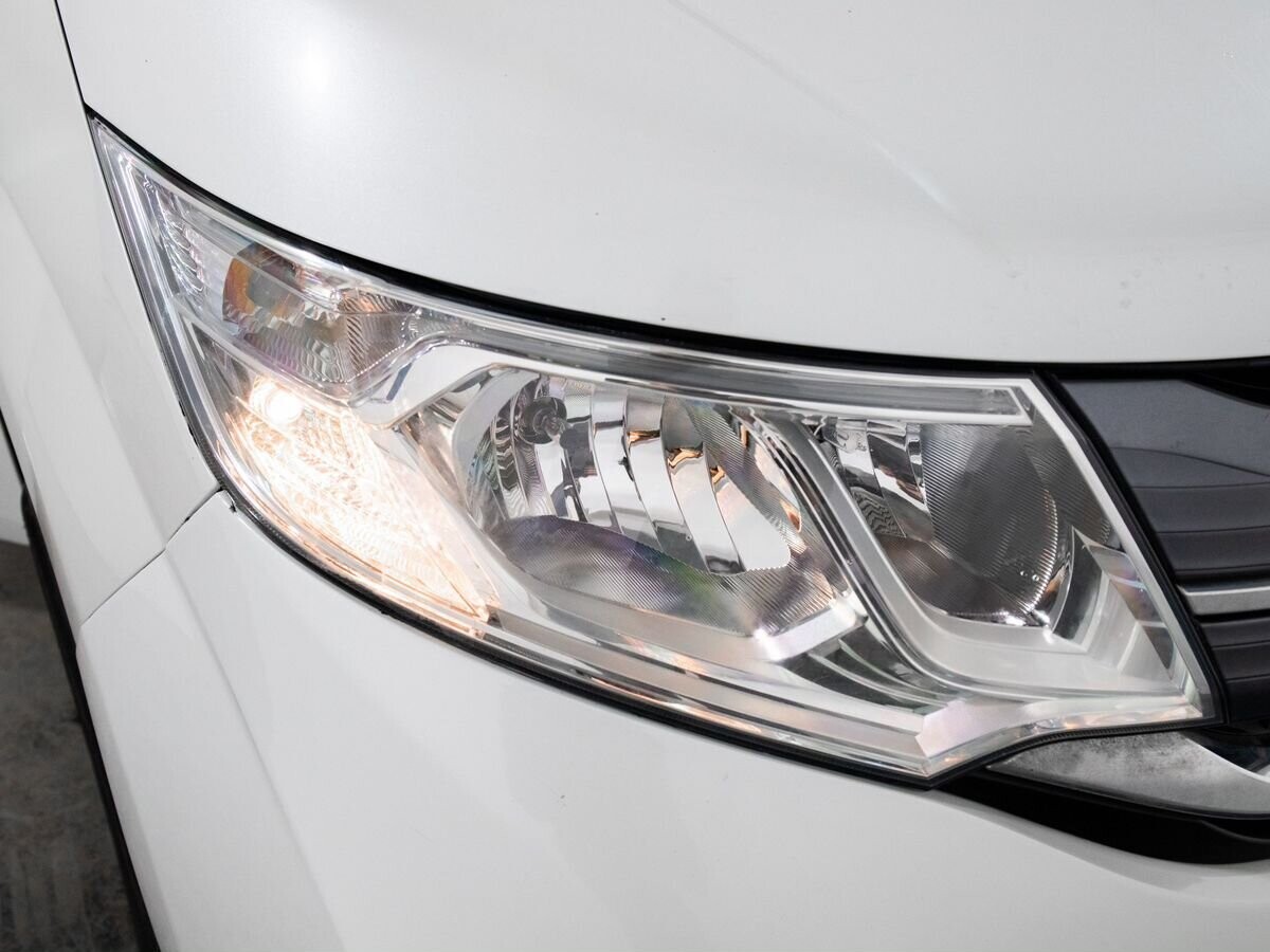 Honda Stepwgn 2016 - фото автомобиля