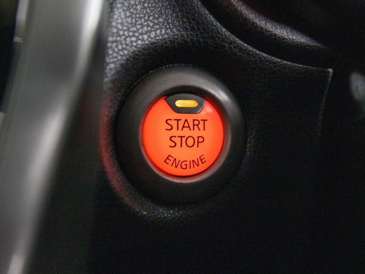 Nissan Note 2013 - фото автомобиля